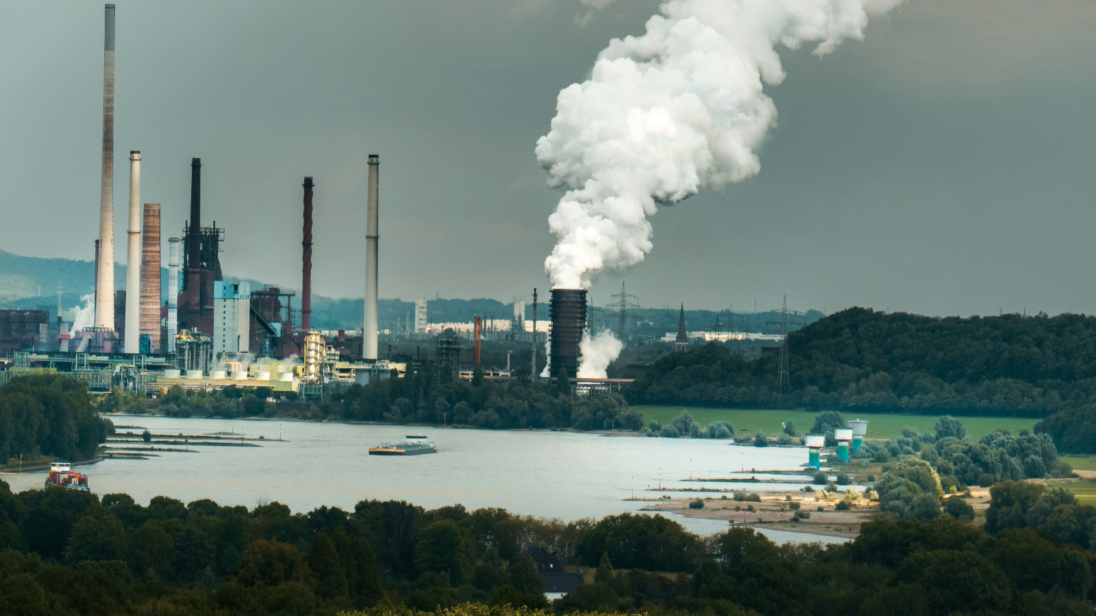 Sopravvivere alla crisi ambientale è un problema politico